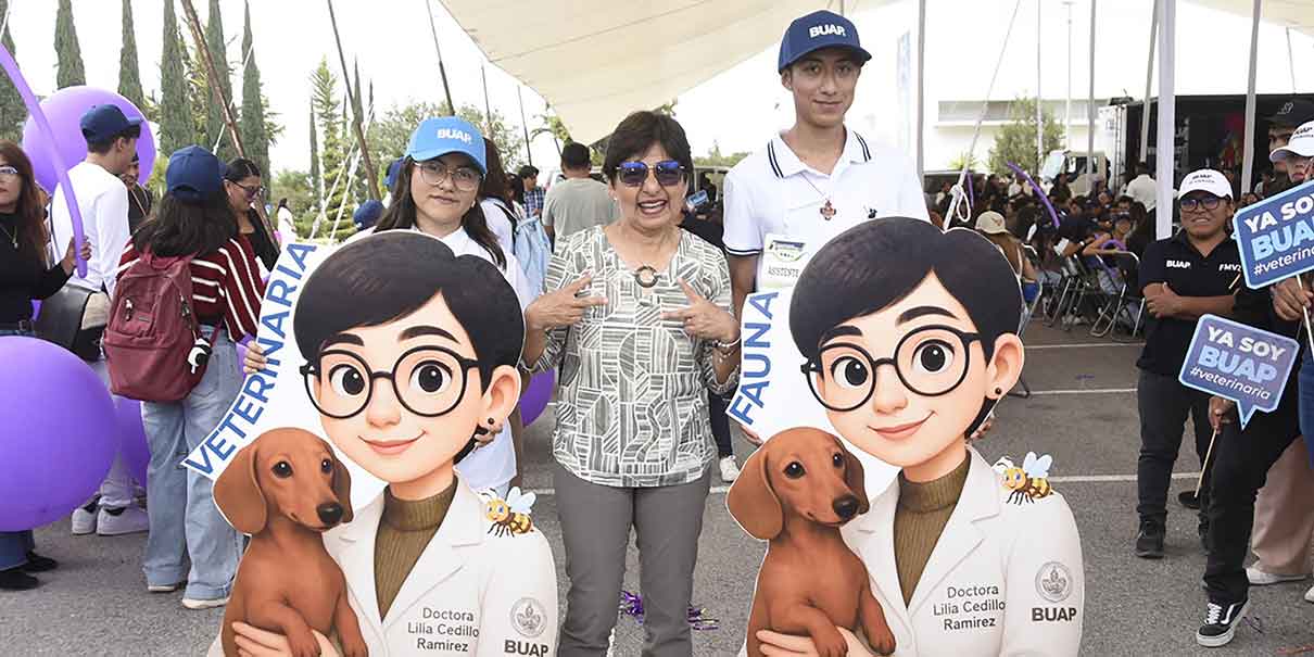 Visita a prepa y Facultad de Medicina