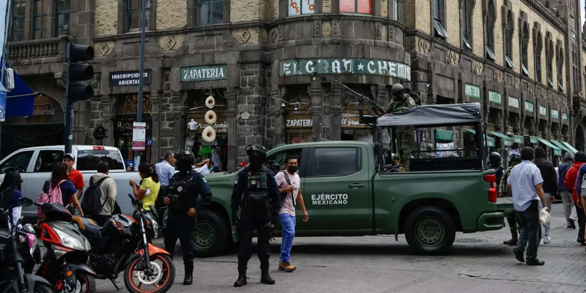 13 personas heridas tras operativo contra comerciantes en el Centro Histórico de Puebla