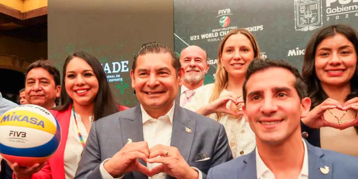 Acompaña Tonantzin Fernández al gobernador Alejandro Armenta en la presentación del Mundial de Voleibol de Playa Sub 21