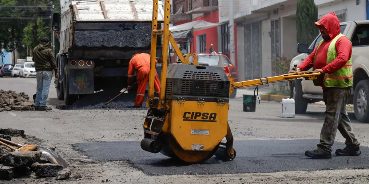 Calles de la capital poblana serán rehabilitadas con recursos estatales, confirma Chedraui2.jpg