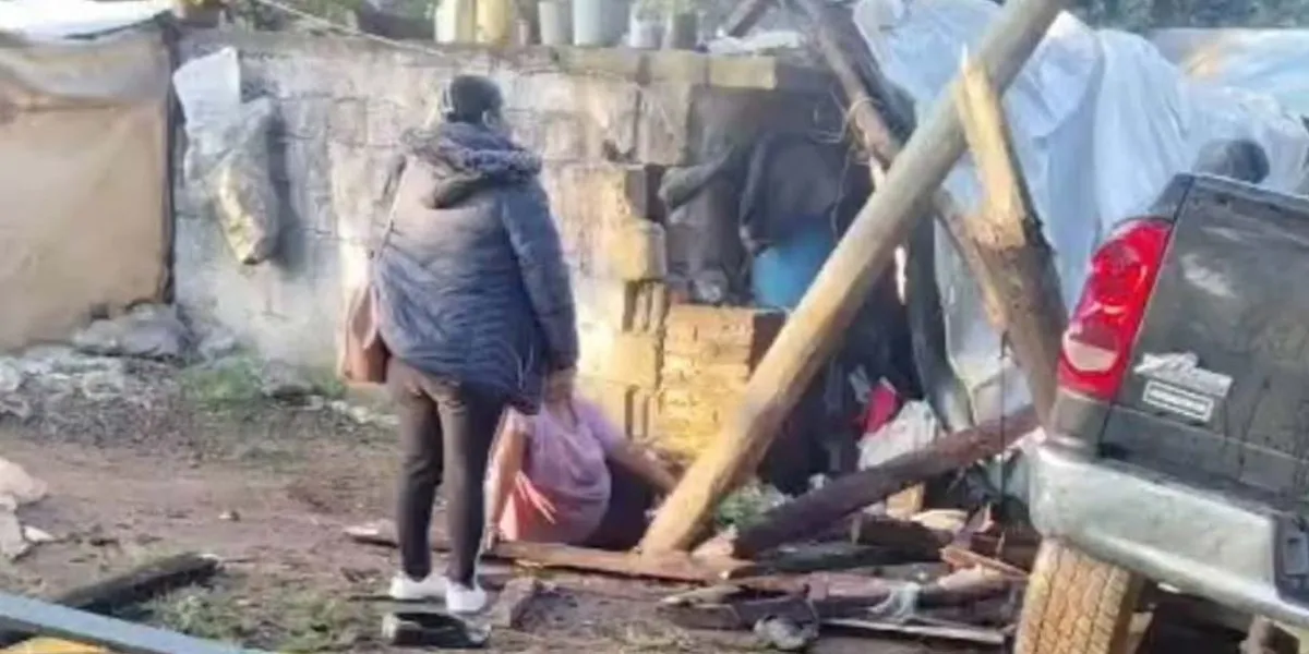 Camioneta se impacta contra casa y deja un muerto en Zacatlán2.jpg