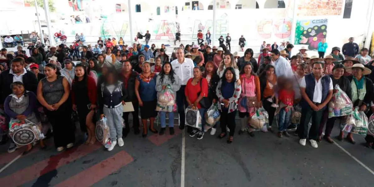 Encabeza Pepe Chedraui taller de nutrición y entrega de paquetes alimentarios en beneficio de las poblanas