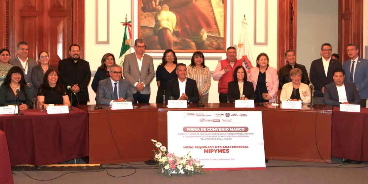 Firman Gobierno de la Ciudad y FOFOMI convenio para fortalecer negocios locales en la capital