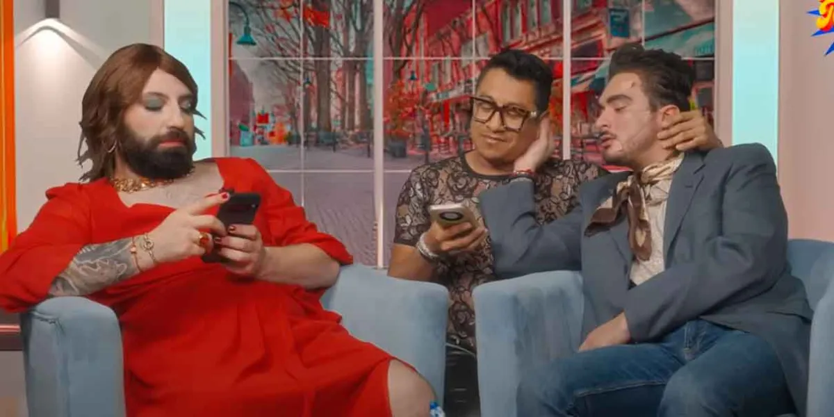 La Cotorrisa lanza parodia de la prensa de espectáculos tras enfrenatrse a la prensa