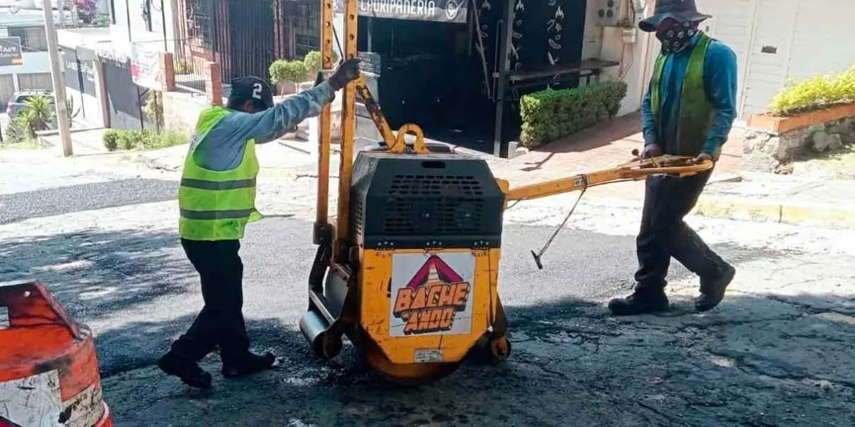 Campaña Capitalina Bacheando Puebla: trabajo permanente en materia infraestructura vial