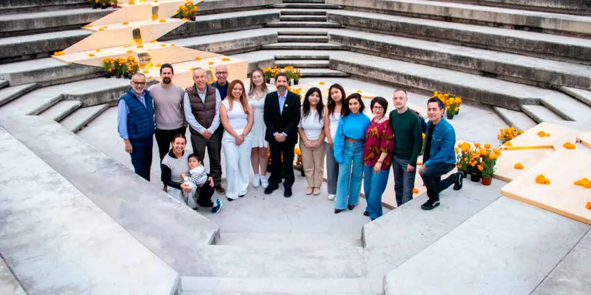 IBERO Puebla recibe a quienes lucharon por un mundo mejor en la Ofrenda Monumental 2025