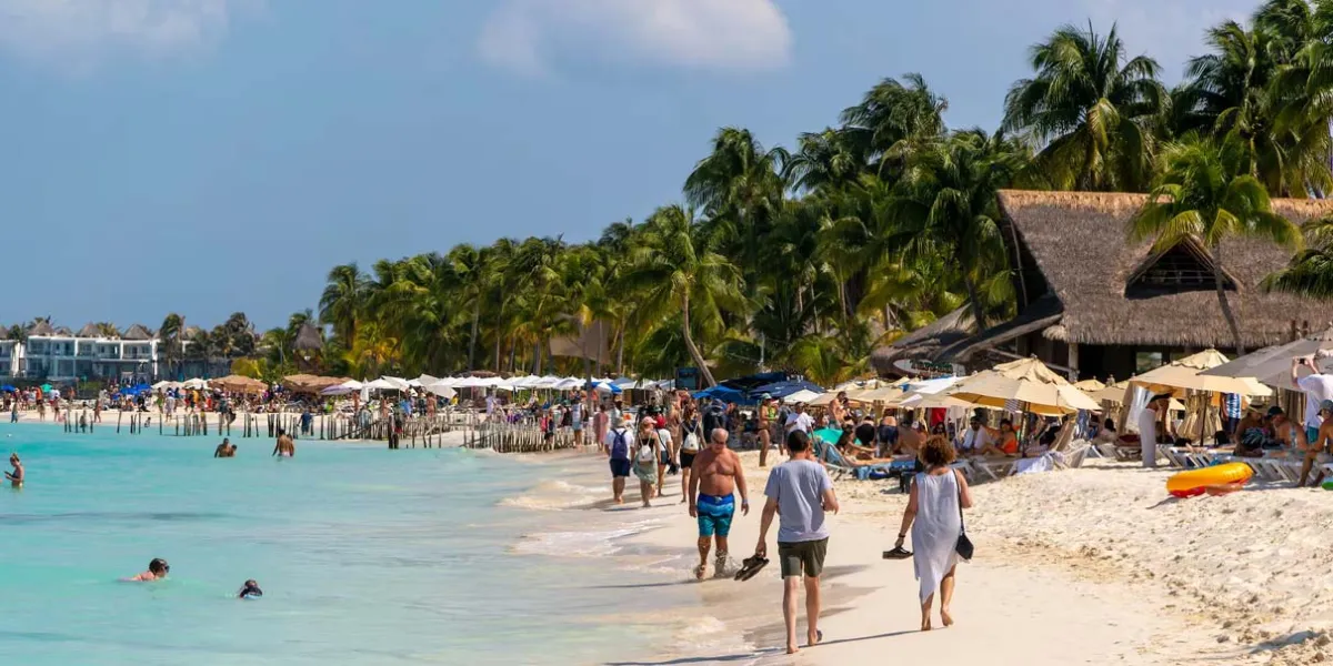 Reforma histórica garantiza playas sin costo para todos en México