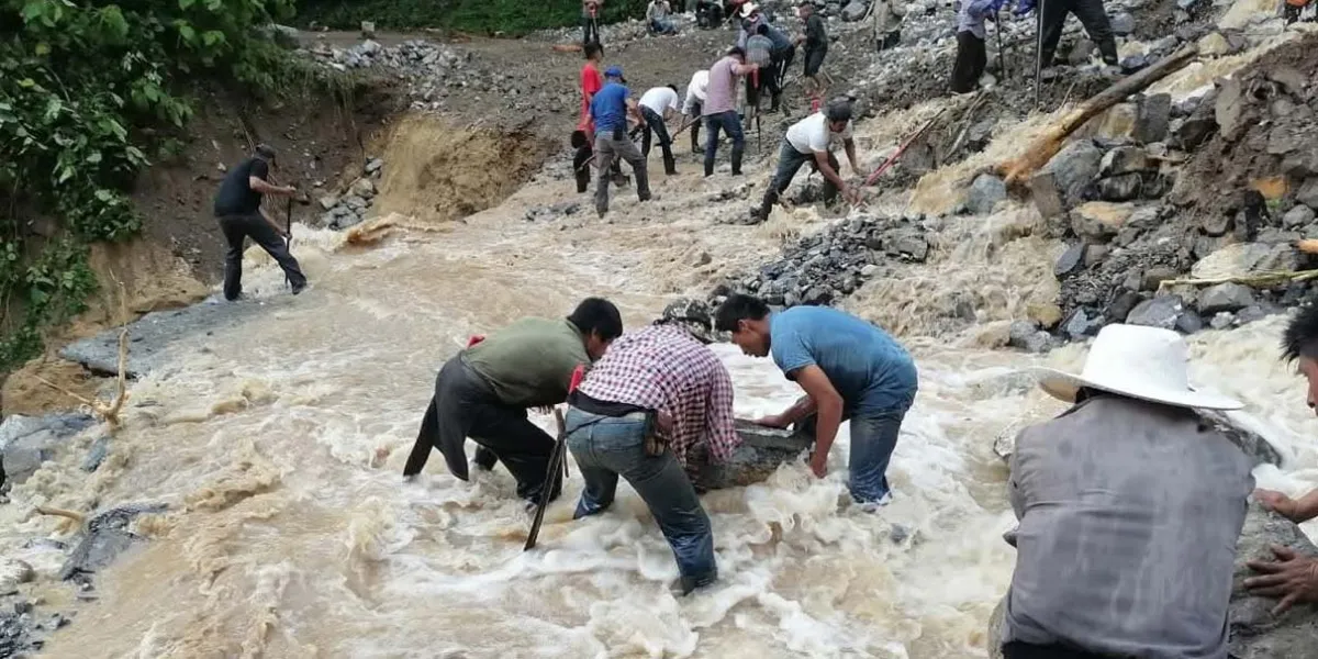 Viviendas afectadas y una persona fallecida por la tormenta Jerry en Tlacuilotepec