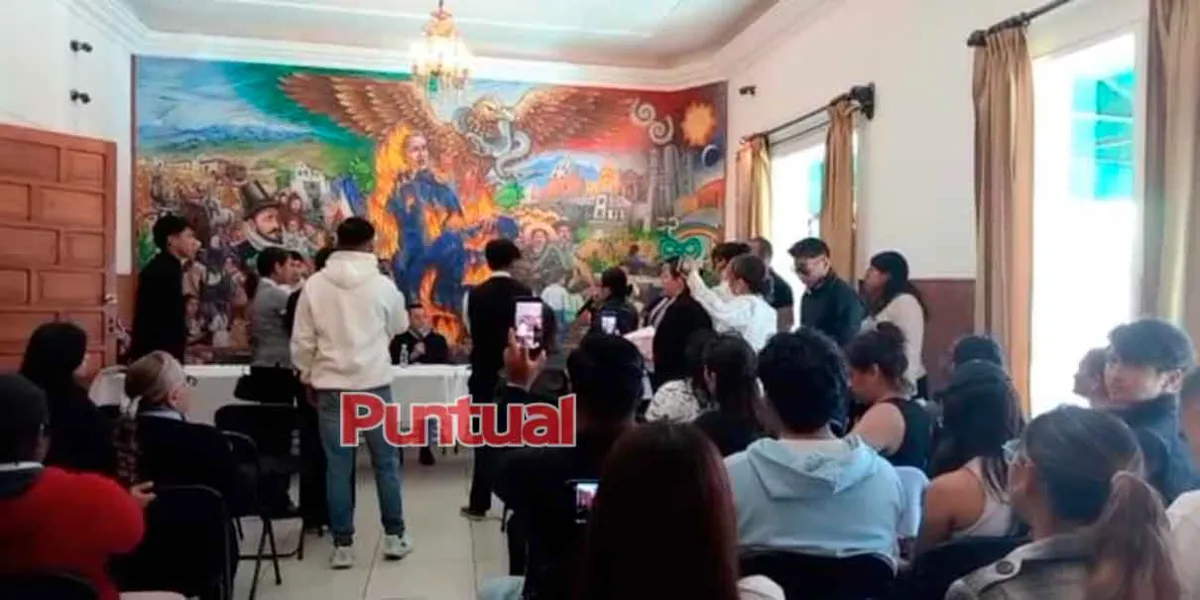Siguen en paro alumnos del TecNM Puebla; acusan desinterés de autoridades educativas