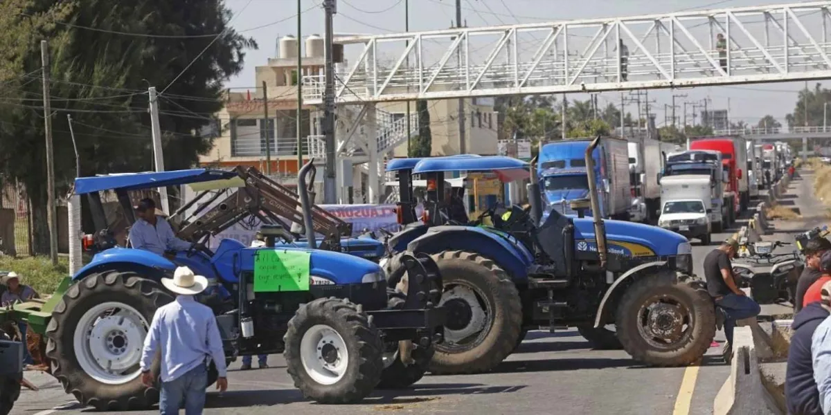 Agricultores y transportistas rompen con Segob; megabloqueos seguirán y podrían aumentar