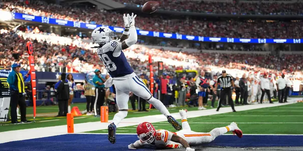 Cowboys se imponen 31-28 a Kansas City y suman tercer triunfo al hilo