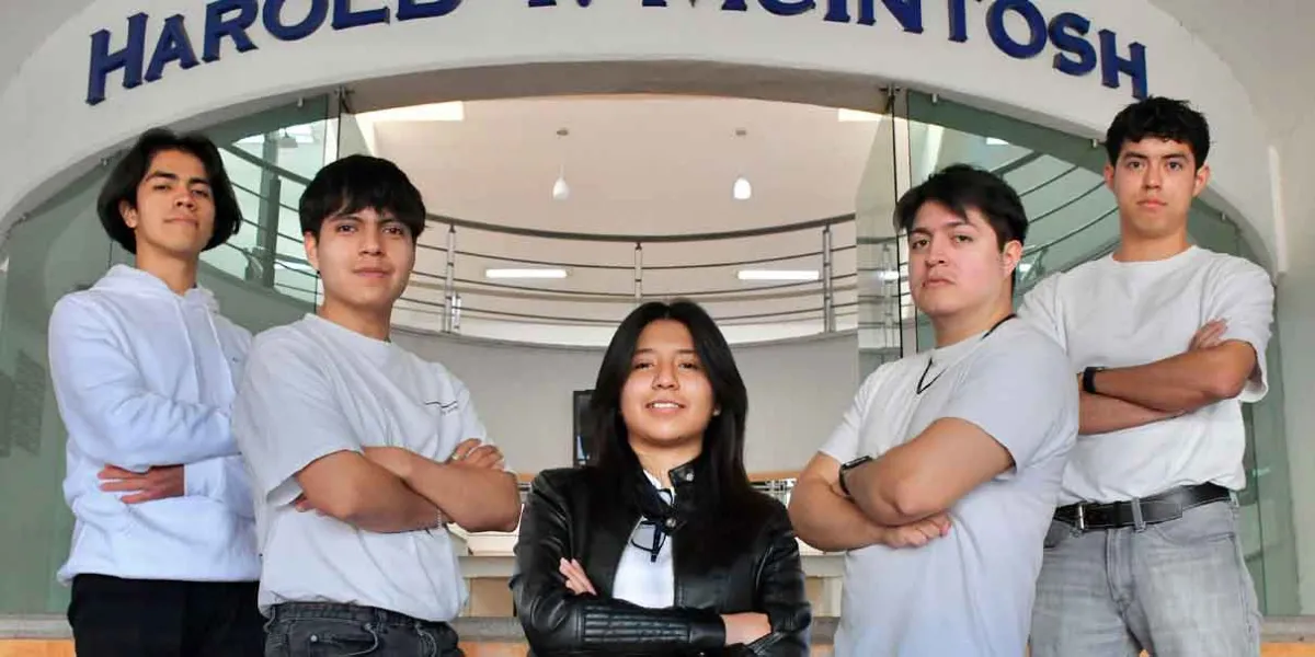 Estudiantes BUAP ganan fase estatal de DigiEduHack 2025
