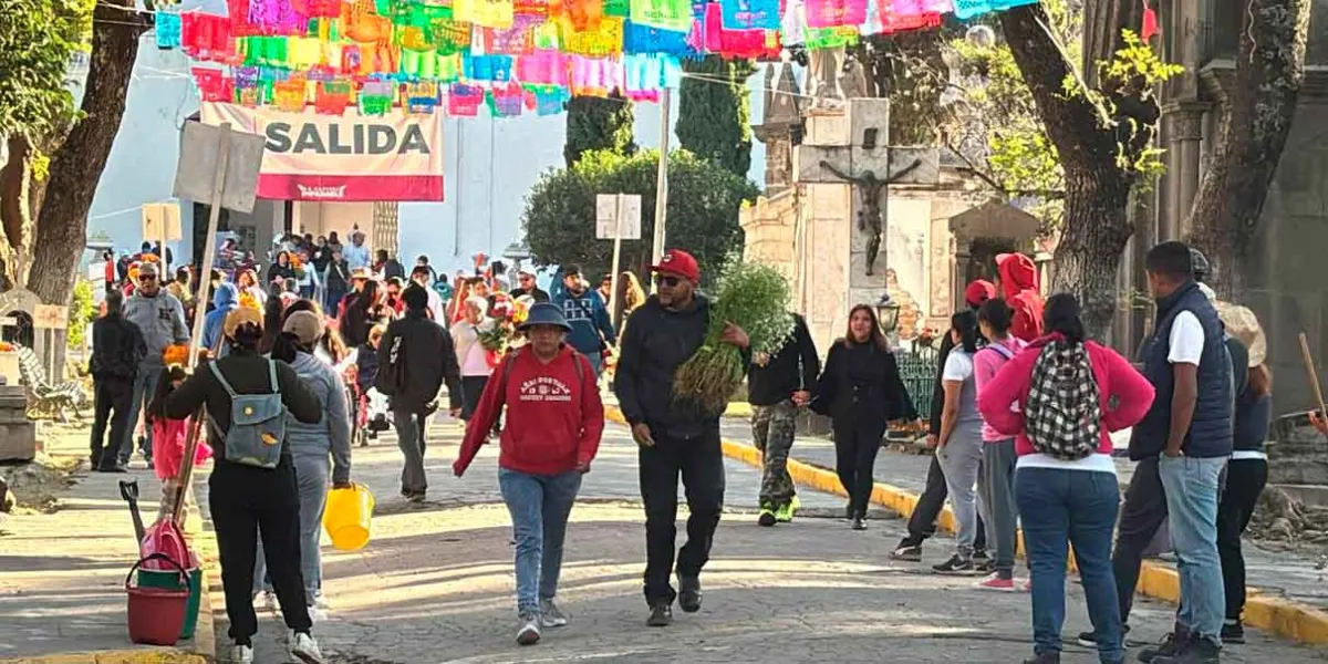Más de 120 mil visitantes acudieron al Panteón Municipal por Todos Santos