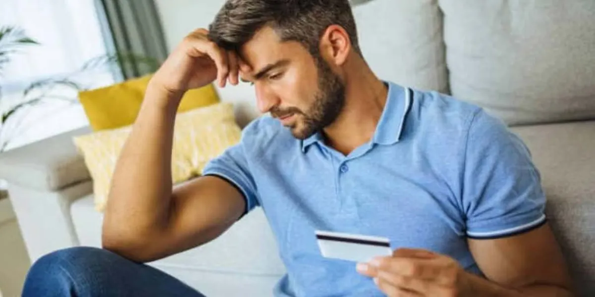 No más cargos inesperados: plataformas deberán informar antes de renovar