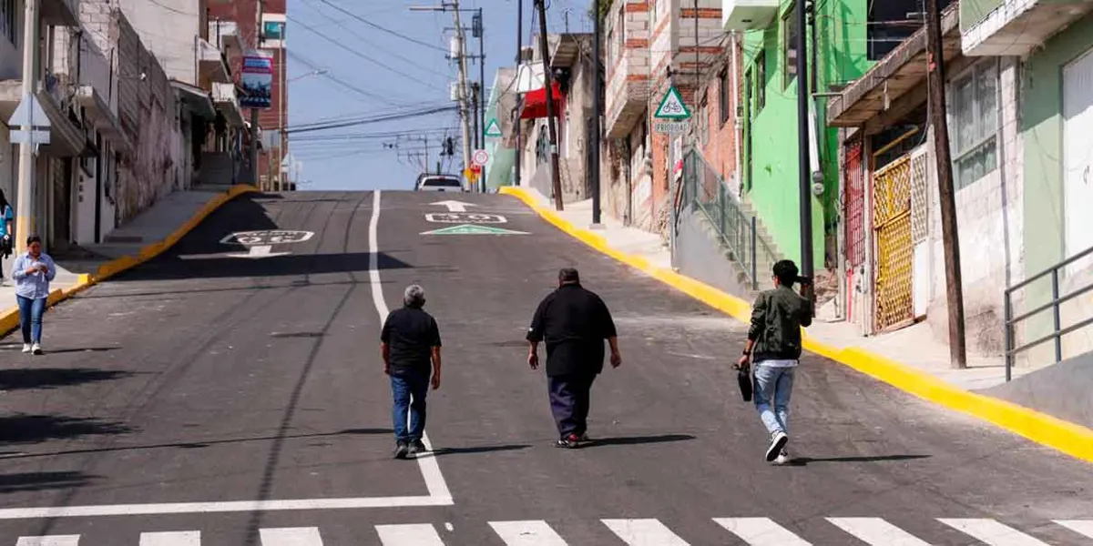 Lupita Cuautle inaugura rehabilitación de la calle en Concepción Guadalupe