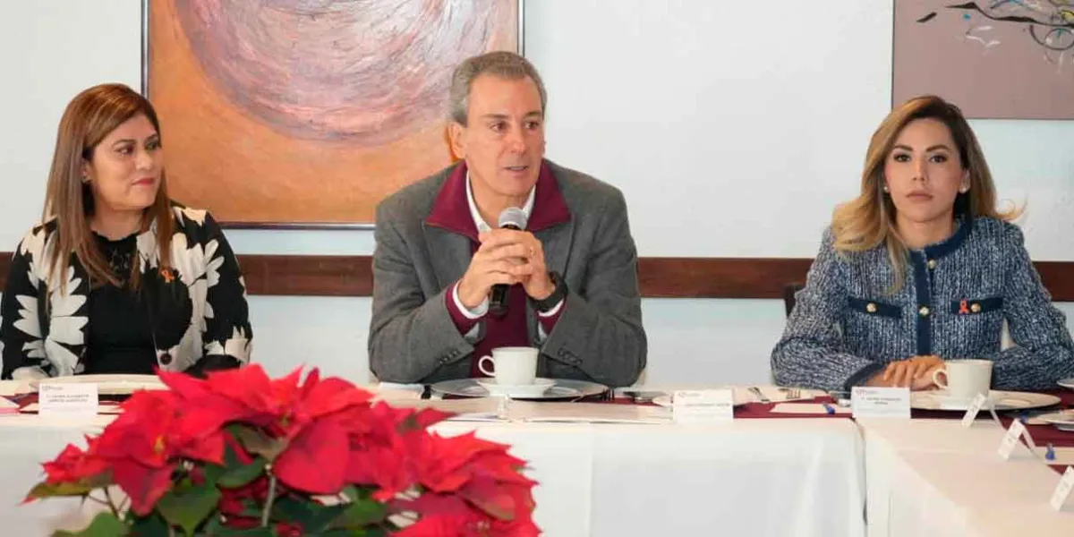 Fortalece Pepe Chedraui el Gobierno Abierto en Puebla con la primera reunión de la Alianza Universitaria