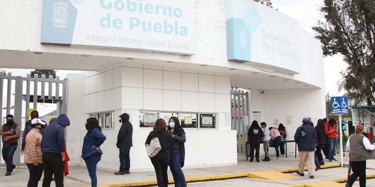 Se han detectado 500 plazas irregulares aprobadas por la SEP en Puebla: Armenta