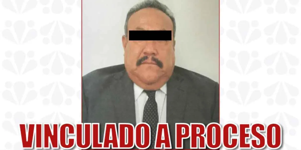 Vinculan a proceso a excomandante de la AEI por omitir investigaciones en Puebla