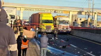 Accidente con peregrinos deja un muerto y varios lesionados en carretera México-Veracruz