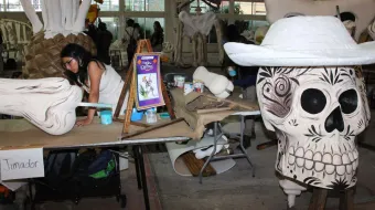 Atlixco exporta talento y tradición: Catrinas monumentales llegan a Nueva York y Colombia