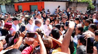 Gobierno federal y estatal apoyan a damnificados de la Sierra Norte de Puebla