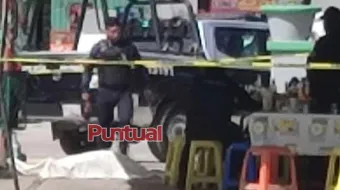 Hombre muerto en balacera en plazuela de San Rafael Tlanalapan