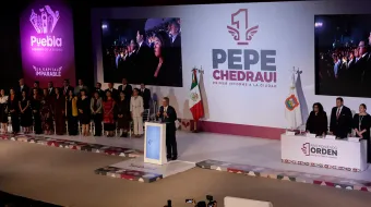 Pepe Chedraui rinde su primer Informe en Puebla