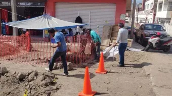 Atlixco sorprende: arqueólogos descubren tumba de hace 2,800 años con ofrendas de serpentina y obsidiana