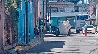 Carretoneros comienzan a dejar los caballos para recolectar basura en Texmelucan 