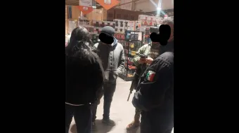 Robo millonario en Chedraui Apizaco: ladrones entran con minivan y huyen sin ser detenidos