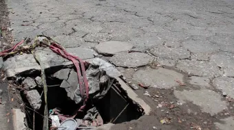 Ayuntamiento de Puebla atiende reportes por alcantarillado y cableado en el Centro Histórico