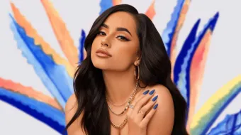 Becky G regresa al cine con “REBBECA”, un viaje emocional disponible solo dos noches