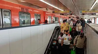 Caída masiva en el Metro: Bultos voluminosos desatan incidente en Línea 9