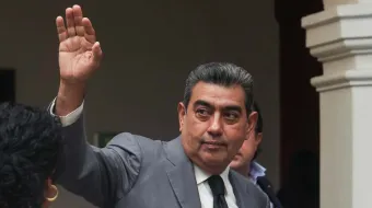 Exgobernadores de Puebla y sus escoltas: Sergio Salomón lidera con 16 pagados por el erario