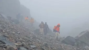 Once alpinistas guatemaltecos son rescatados en el Pico de Orizaba; todos a salvo