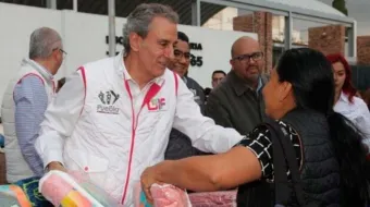 Llagaron las posadas a Xilotzingo y La Margarita con José Chedraui y el DIF