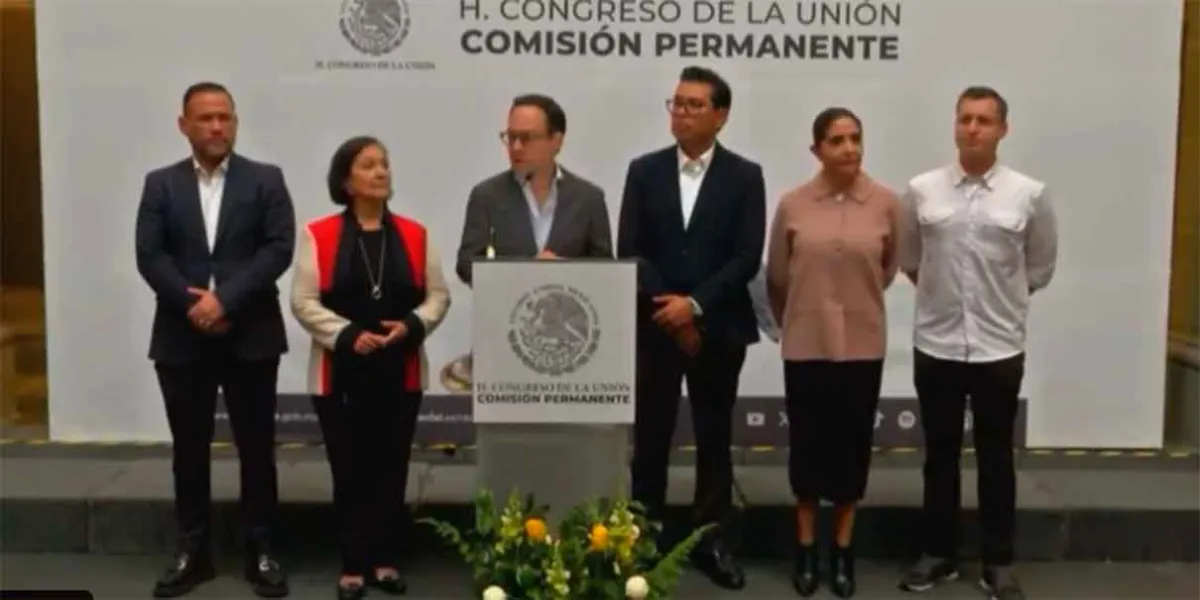 Néstor Camarillo deja el PRI y fortalece a Movimiento Ciudadano en Puebla