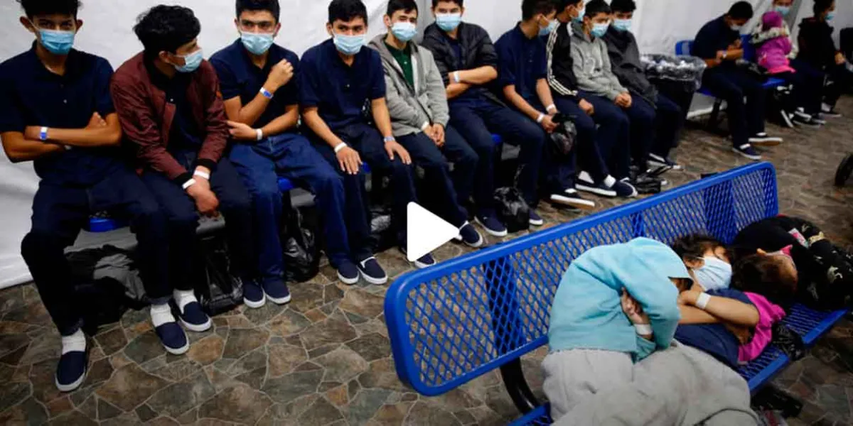 Jueza en California reafirma obligación de EEUU de liberar a niños migrantes bajo el Acuerdo Flores
