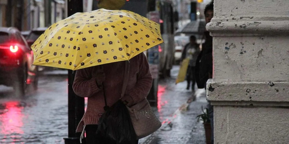 Se esperan lluvias y radiación solar intensa en Puebla