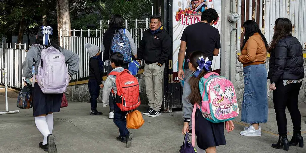 SEP aclara suspensión de clases por el 16 de septiembre en Puebla