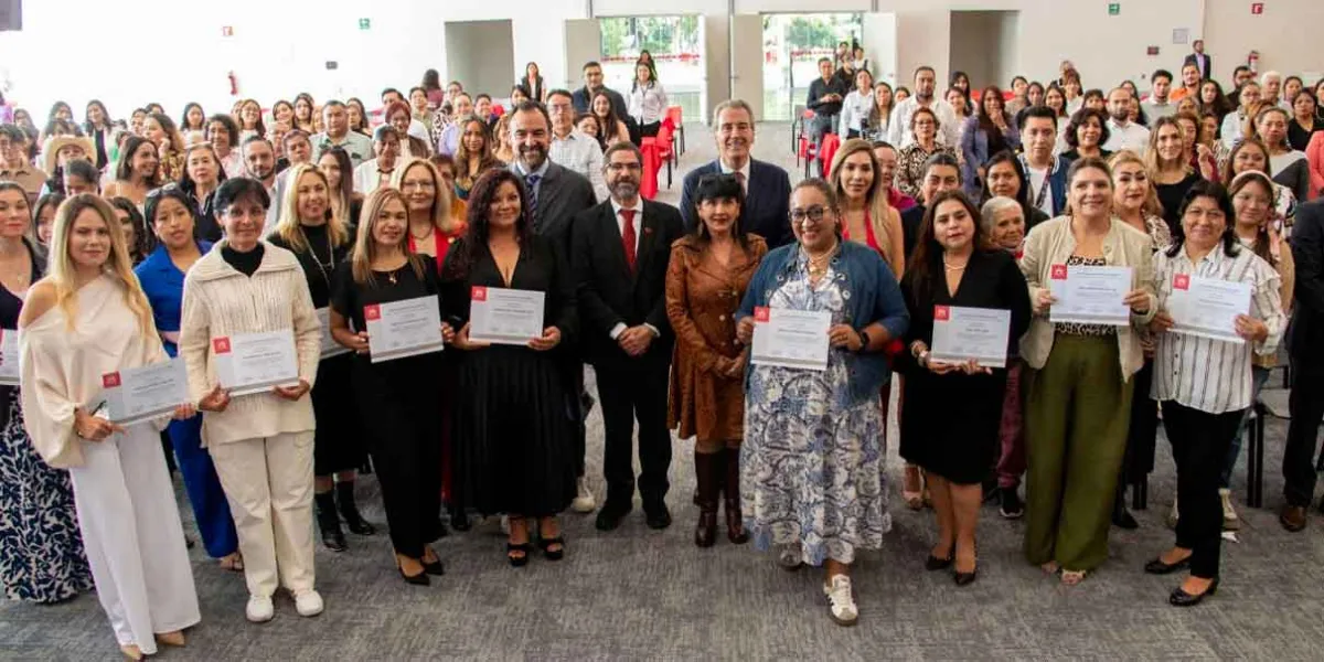 En favor de las poblanas: IBERO Puebla celebra la clausura de formación en economía social