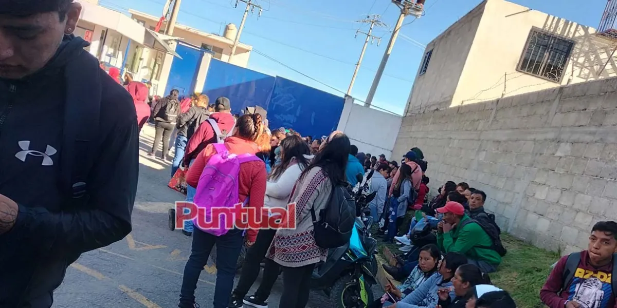 Trabajadores de Mediasist paran labores por falta de pagos en El Verde