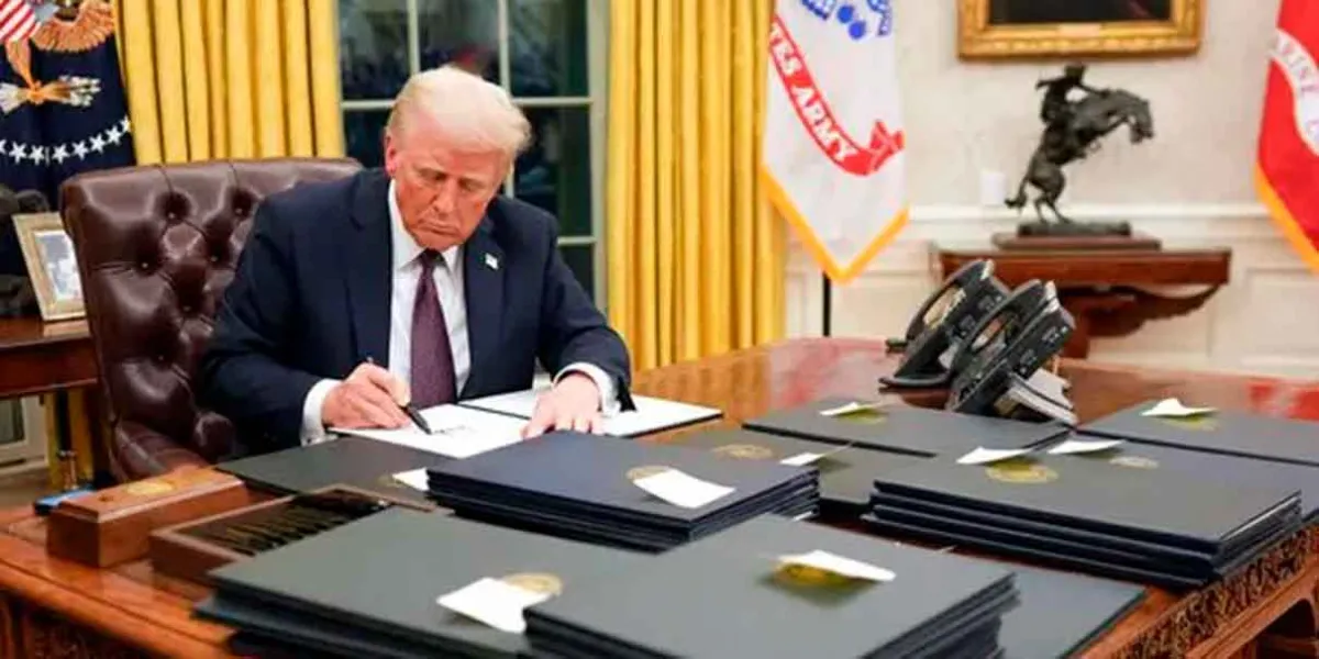Trump presume más producción de autos