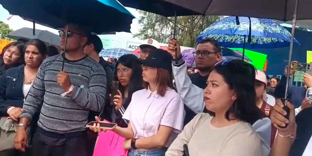 Se mantiene protesta y paro en el Tec Nacional de México Texmelucan 
