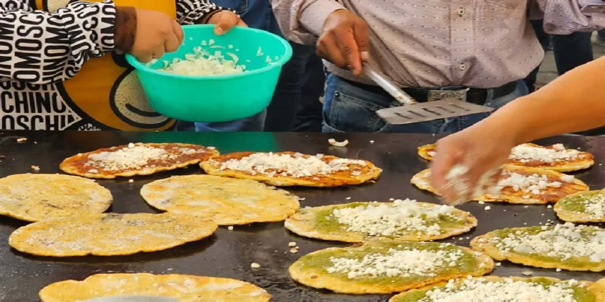 Axocopan rinde homenaje a la gastronomía poblana con su Feria de la Memela
