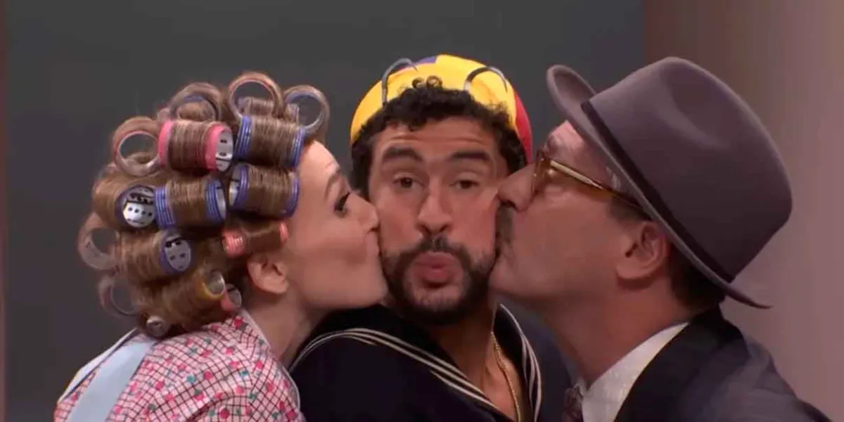 VIDEO. Bad Bunny sorprende en Saturday Night Live al interpretar a ‘Quico’ de El Chavo del 8 antes del Super Bowl