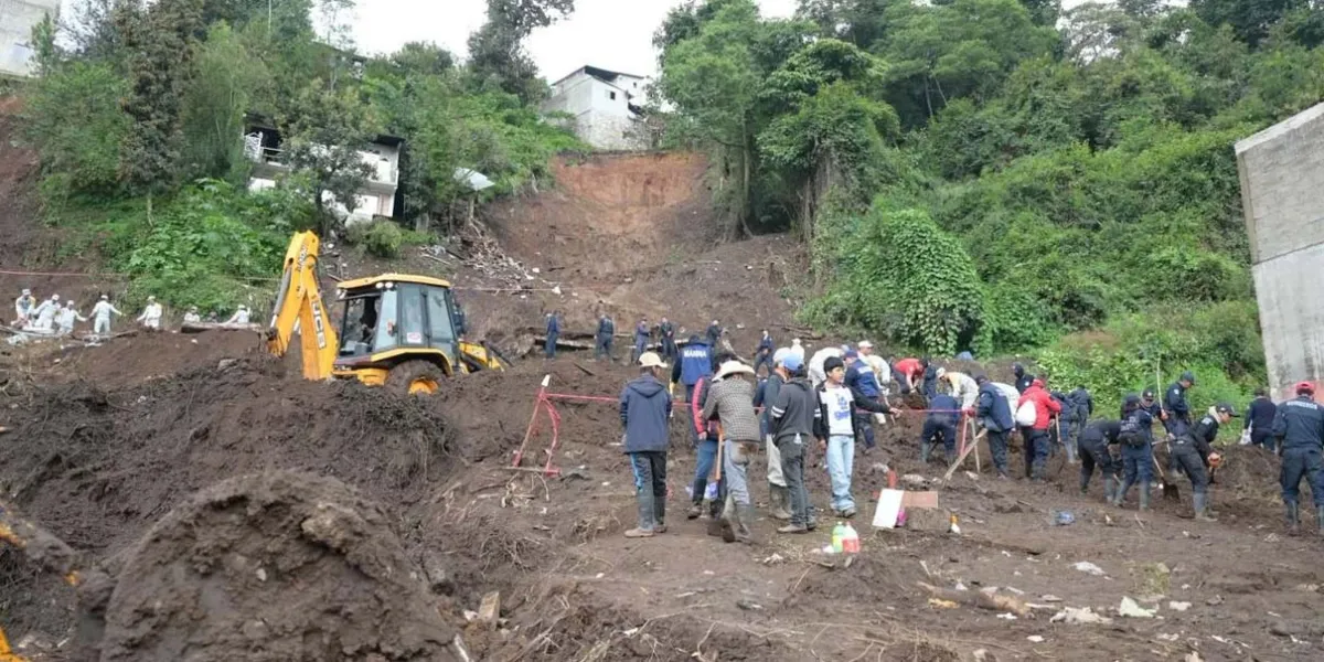 Desastre Natural en la Sierra Norte; hay 15 muertos y más de 3 mil viviendas destruidas