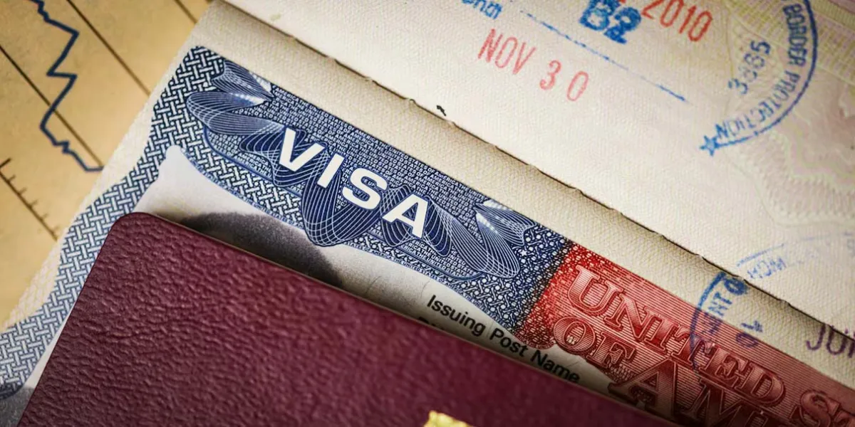 EU revoca visas a políticos mexicanos: líderes de Morena y gobernadores afectados