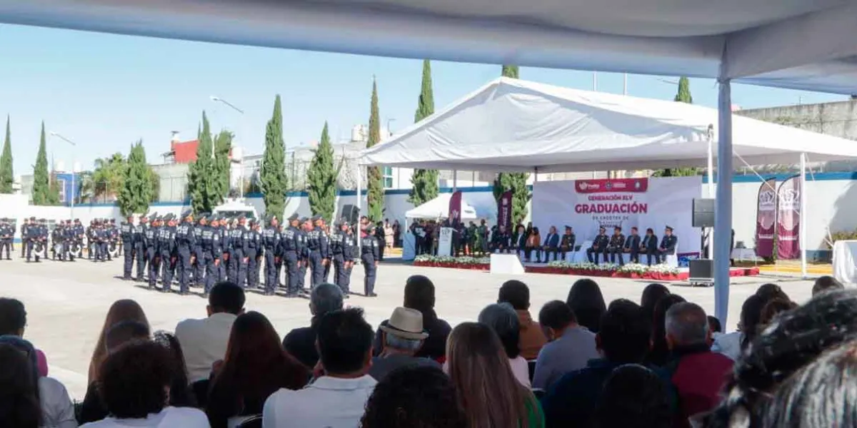Encabeza Pepe Chedraui graduación de cadetes de la Academia de Formación y Profesionalización Policial de la SSC