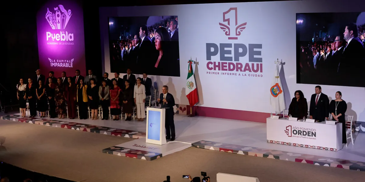 Pepe Chedraui rinde su primer Informe en Puebla